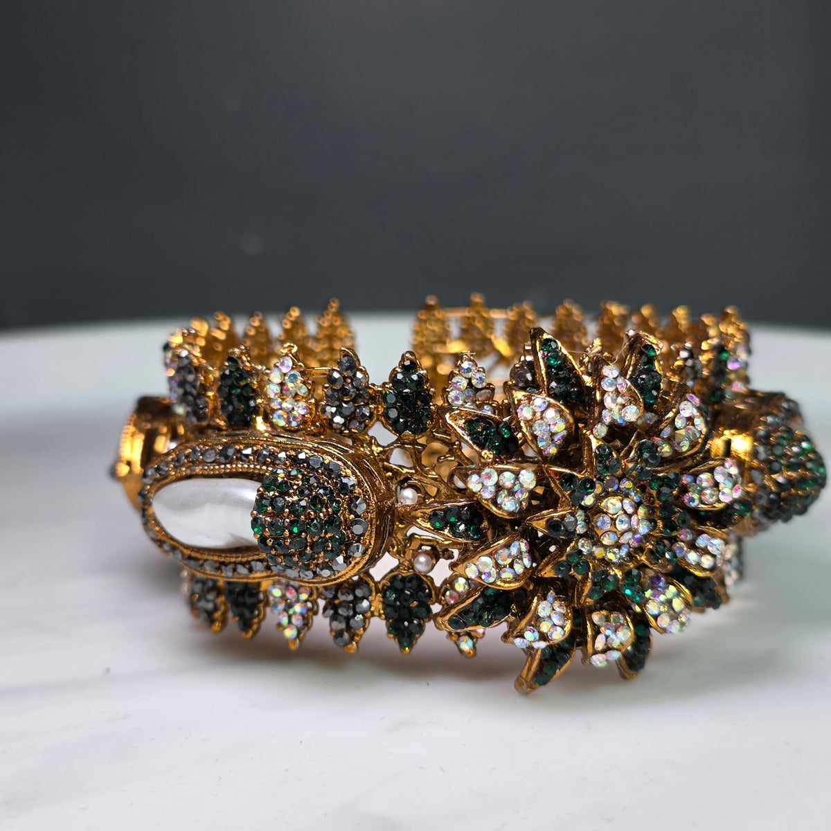 Elara Crystal & Emerald Stone Karah