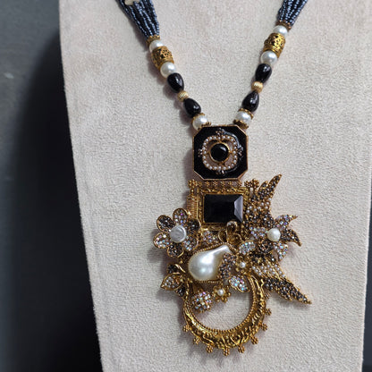 Black Motif Stone Mala Set
