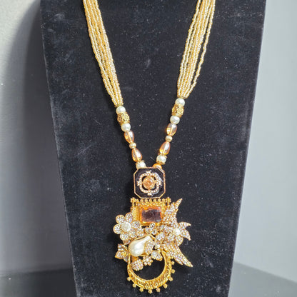 Elara Champagne Motif Stone Mala Set