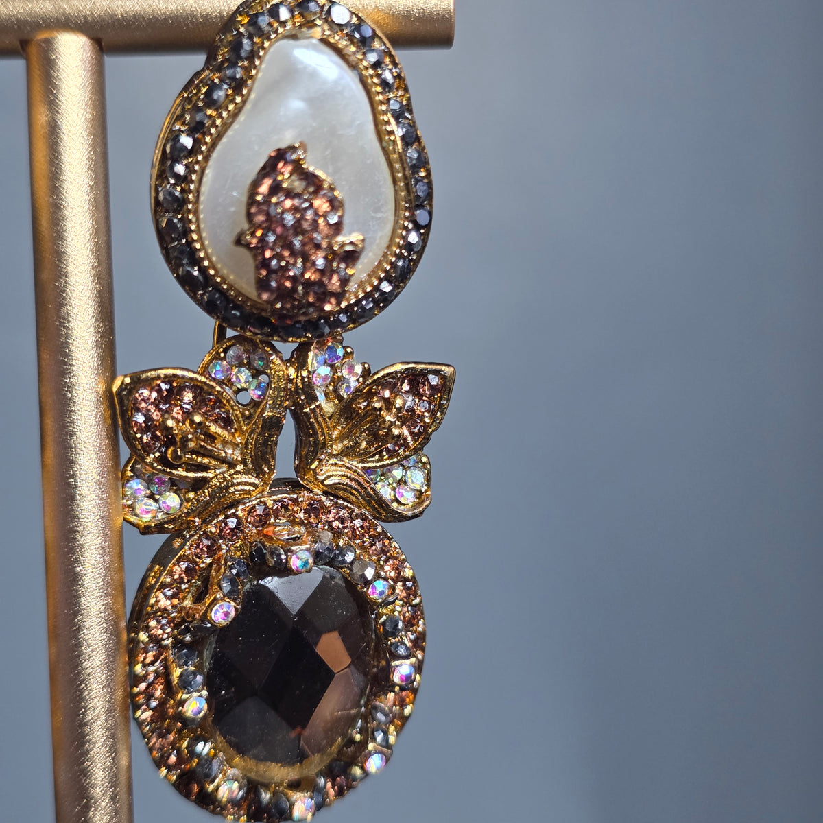 Elara Champagne & Pearl Statement Earrings