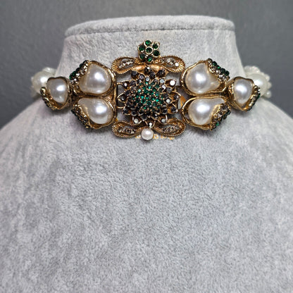 Elara Emerald Green Pearl Choker Set