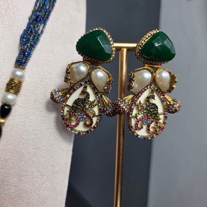 Elara Emerald Green & Cream Mala Set