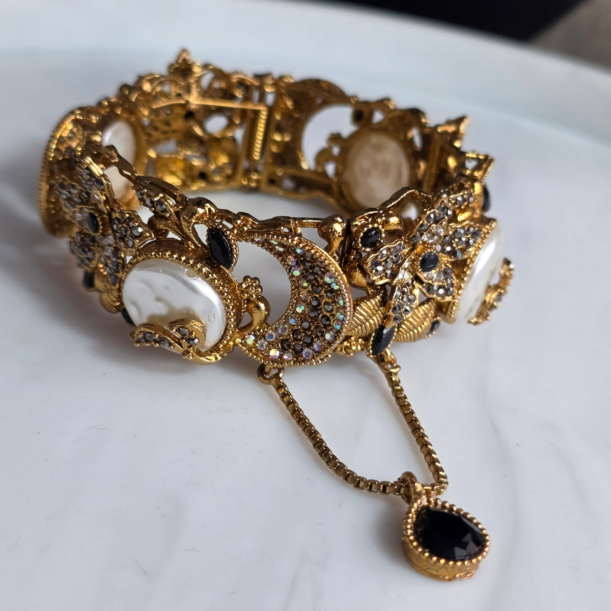 Elara Pearl & Black Stone Kareh
