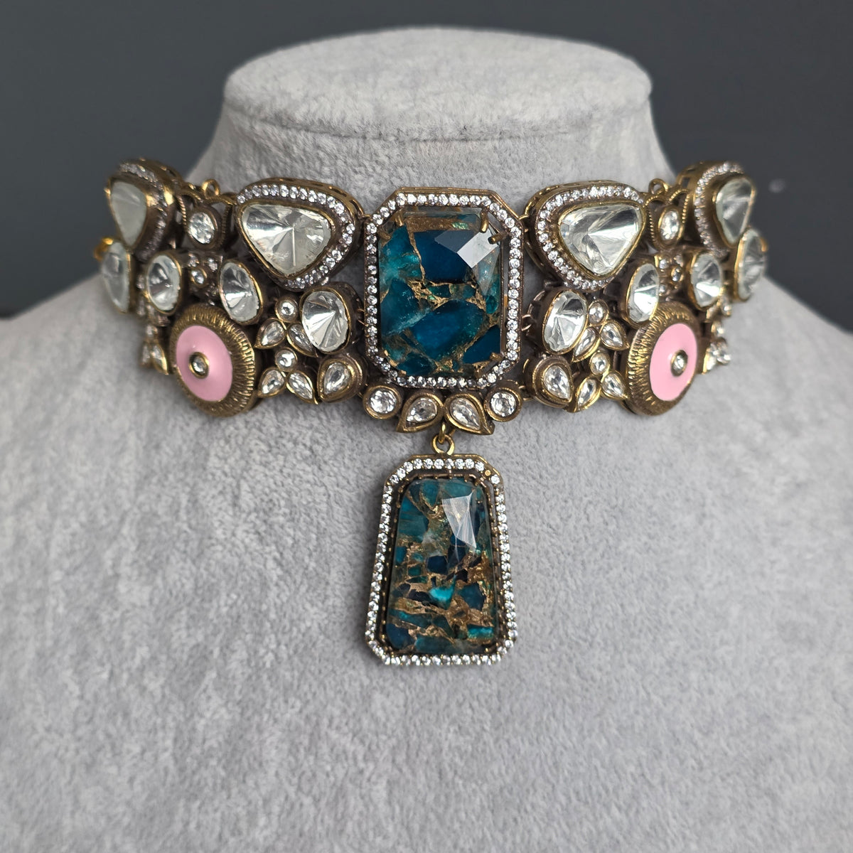 Elyzae Blue Marble Stone Choker Set
