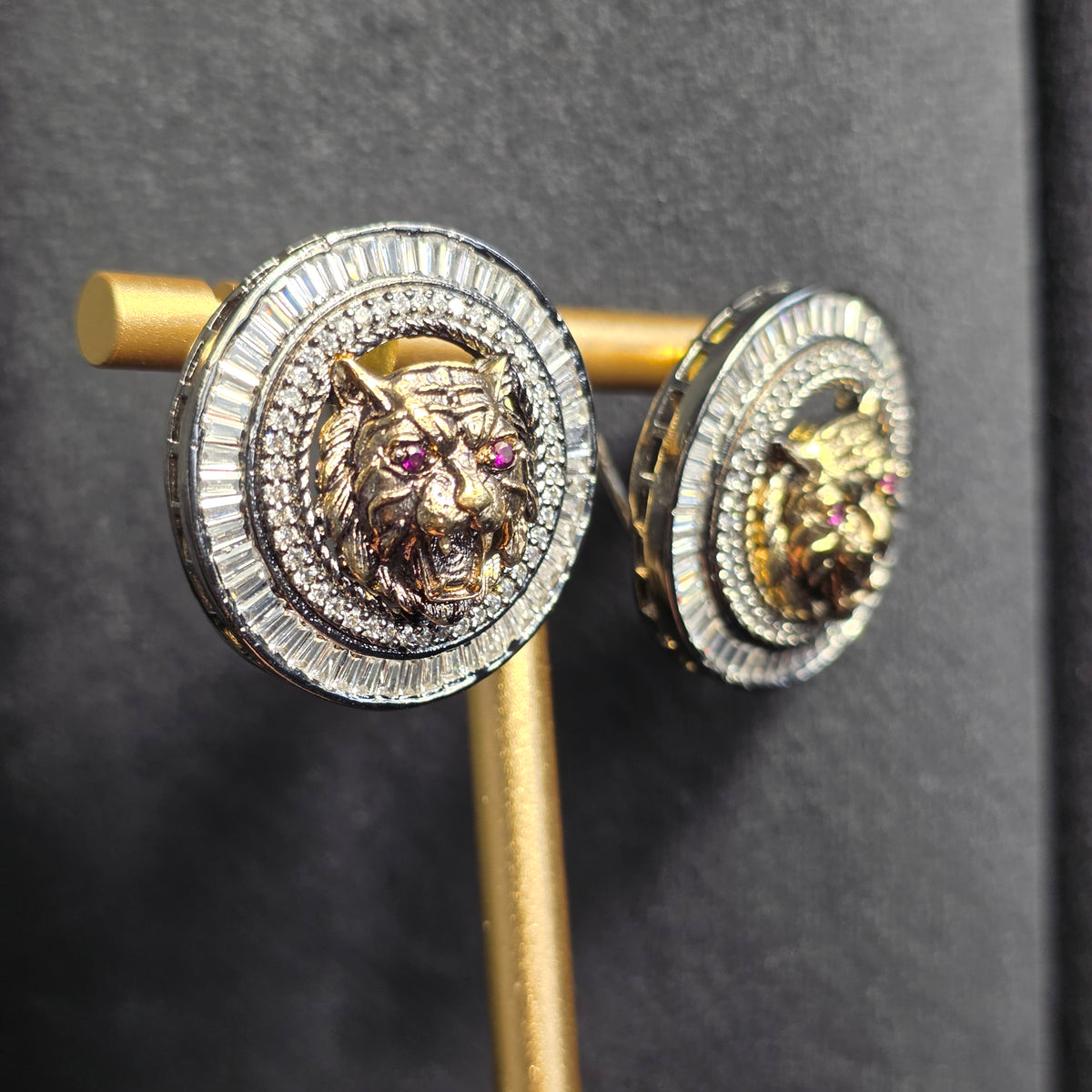 Elyzae Crystal Tiger Studs