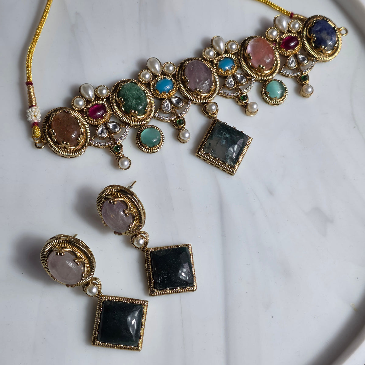 Elyzae Multi Diamond Stone Choker Set