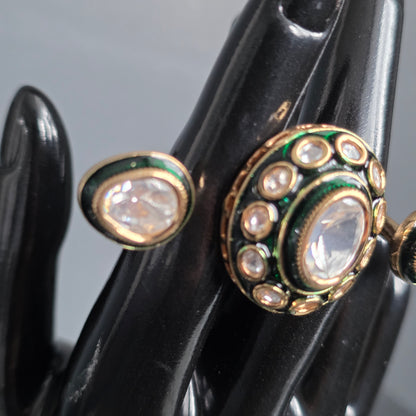 Elyzae Polki Kundan Emerald Double Finger Ring