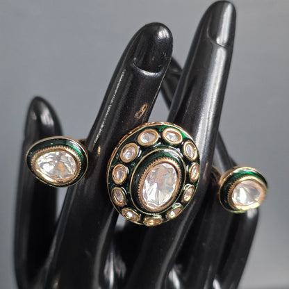 Elyzae Polki Kundan Emerald Double Finger Ring