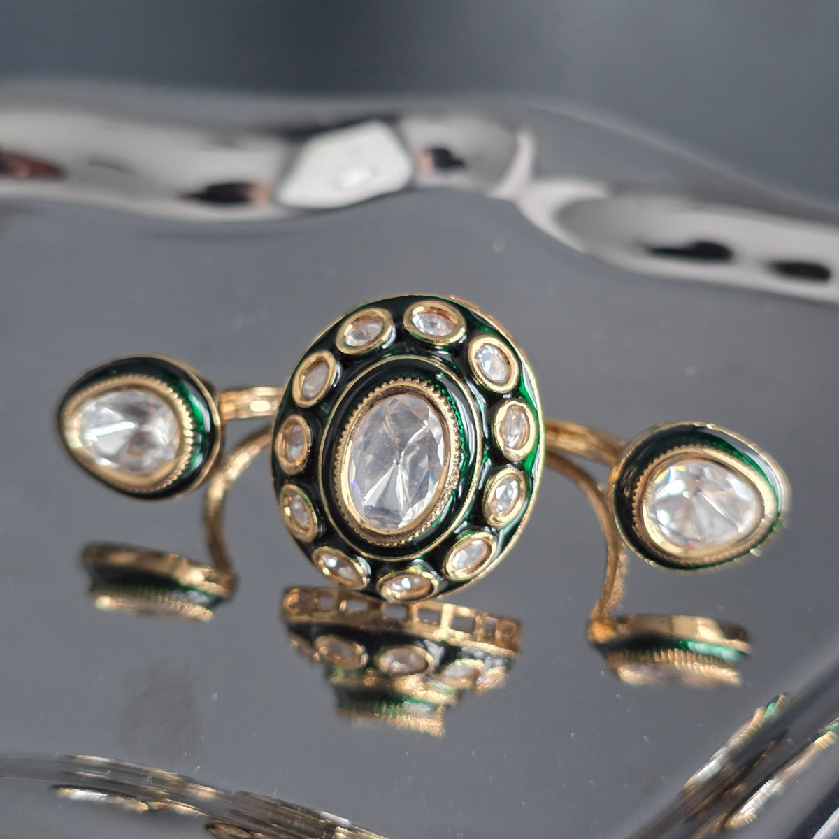 Elyzae Polki Kundan Emerald Double Finger Ring
