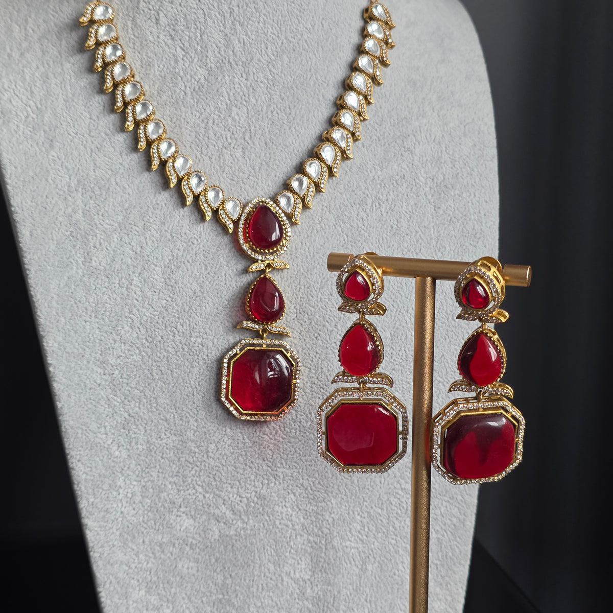 Elyzae Red Stone Mala Set