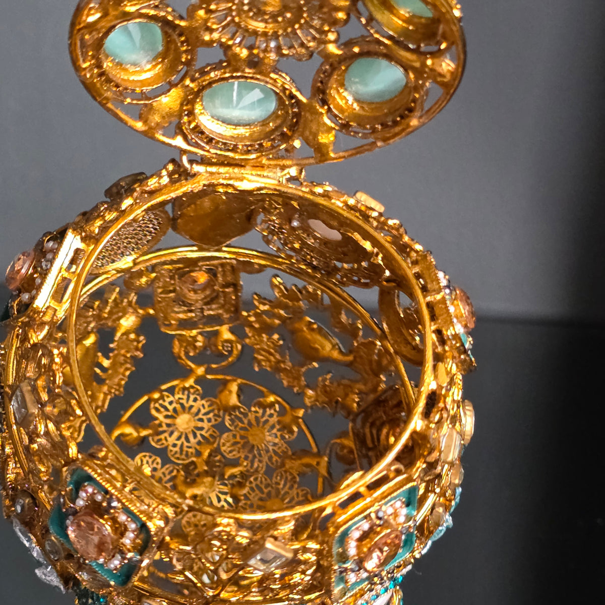 Emerald Green Encrusted Potli