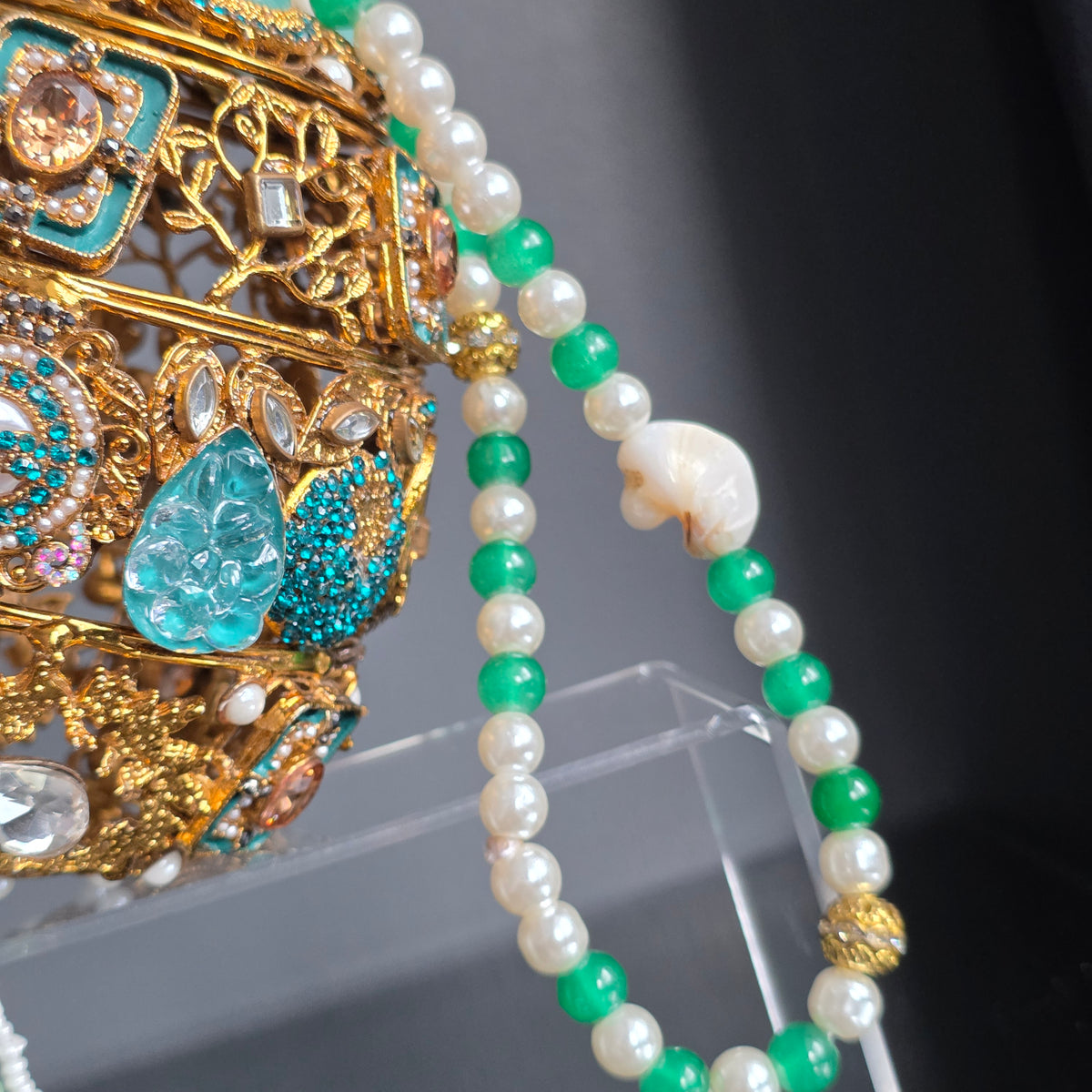 Emerald Green Encrusted Potli