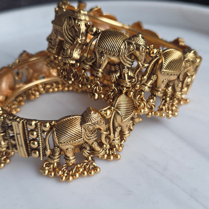 Eshale Elephant Kareh