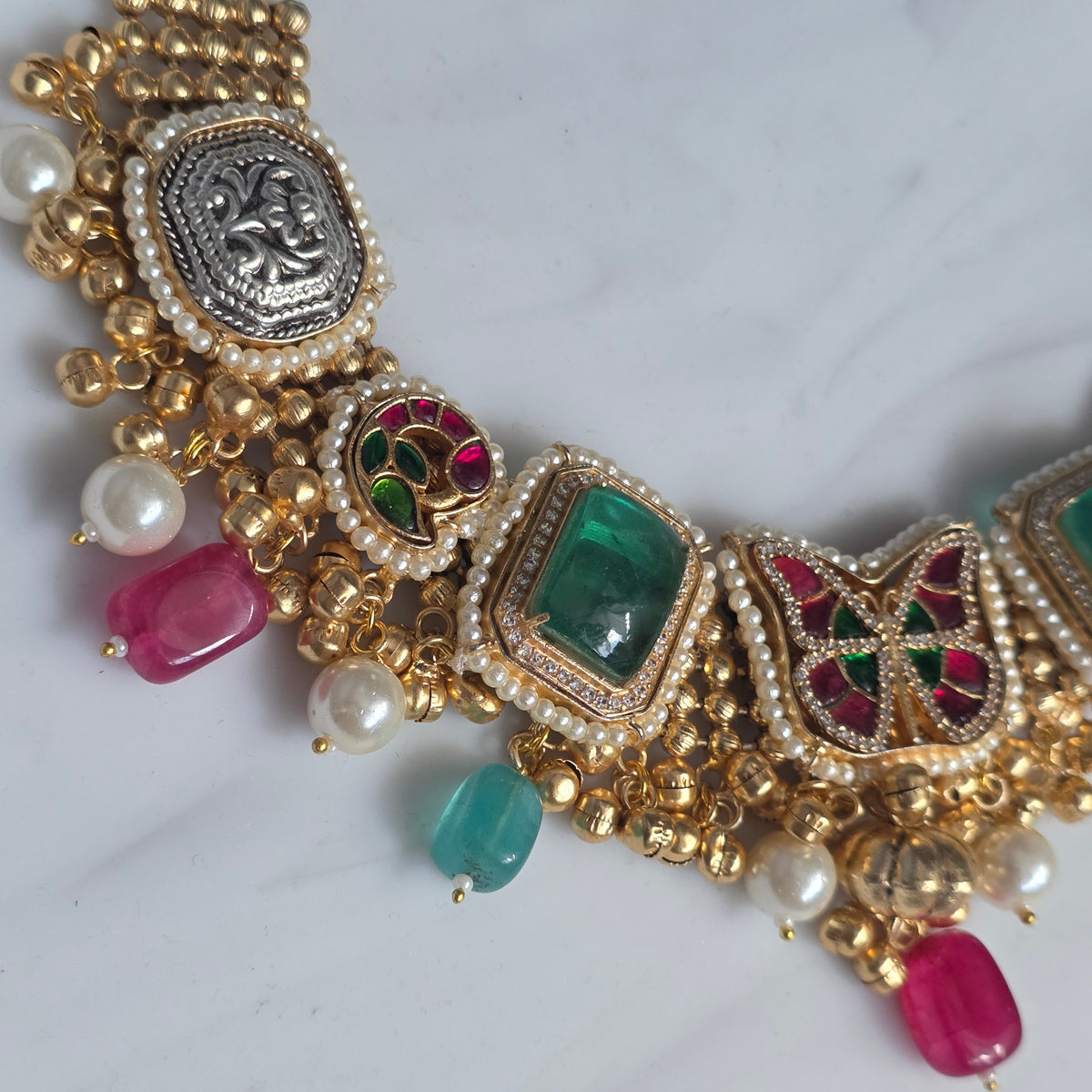 Eshale Fusion Butterfly Green & Pink Necklace Set
