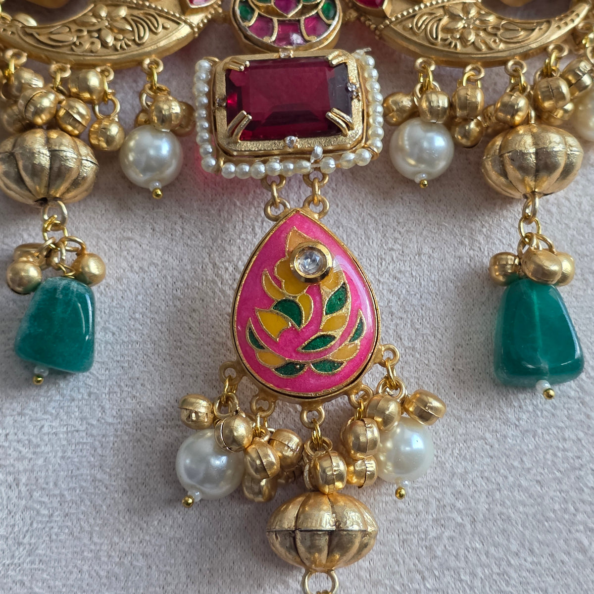 Eshale Fusion Hasli Necklace Set