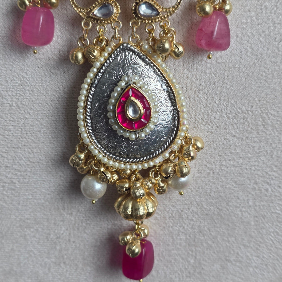 Eshale Fusion Motif Green & Pink Necklace