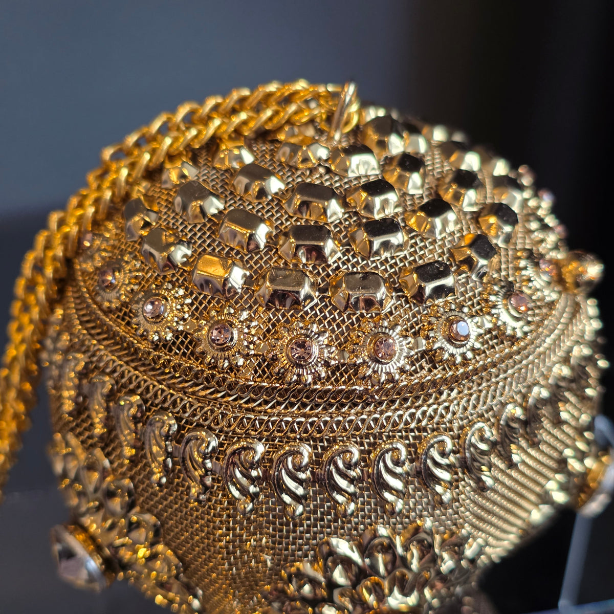 Gold Round Small Potli