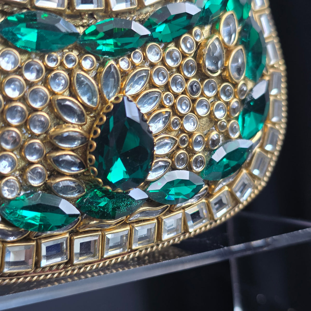 Kundan Encrusted Emerald Green Stone Clutch