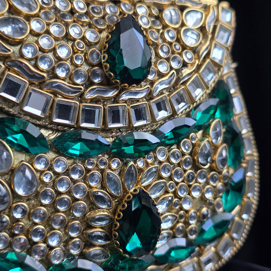 Kundan Encrusted Emerald Green Stone Clutch image 2