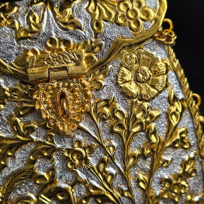 Traditional Gold Decorative Oval Clutch